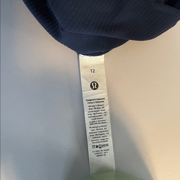 Lululemon Athletica Deep Blue Leggings - Picture 2 of 4